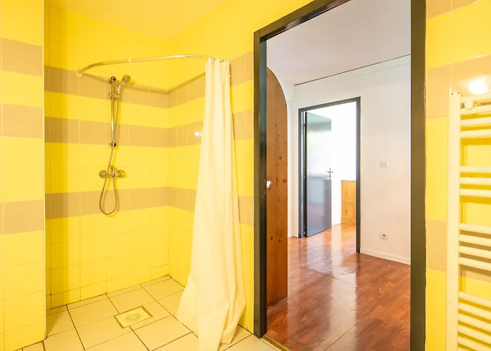 Vacanceole - L'edelweiss 3*